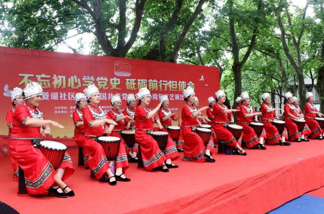 福莱纳找车轮